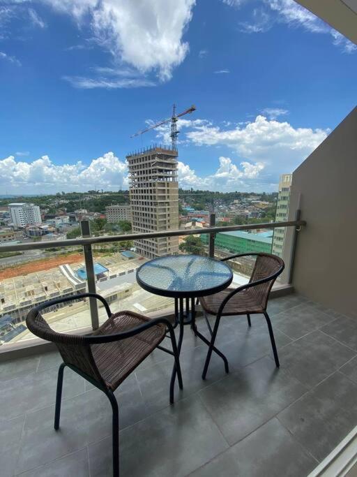 Nagoya Thamrin Apartment High Floor With View Kültér fotó