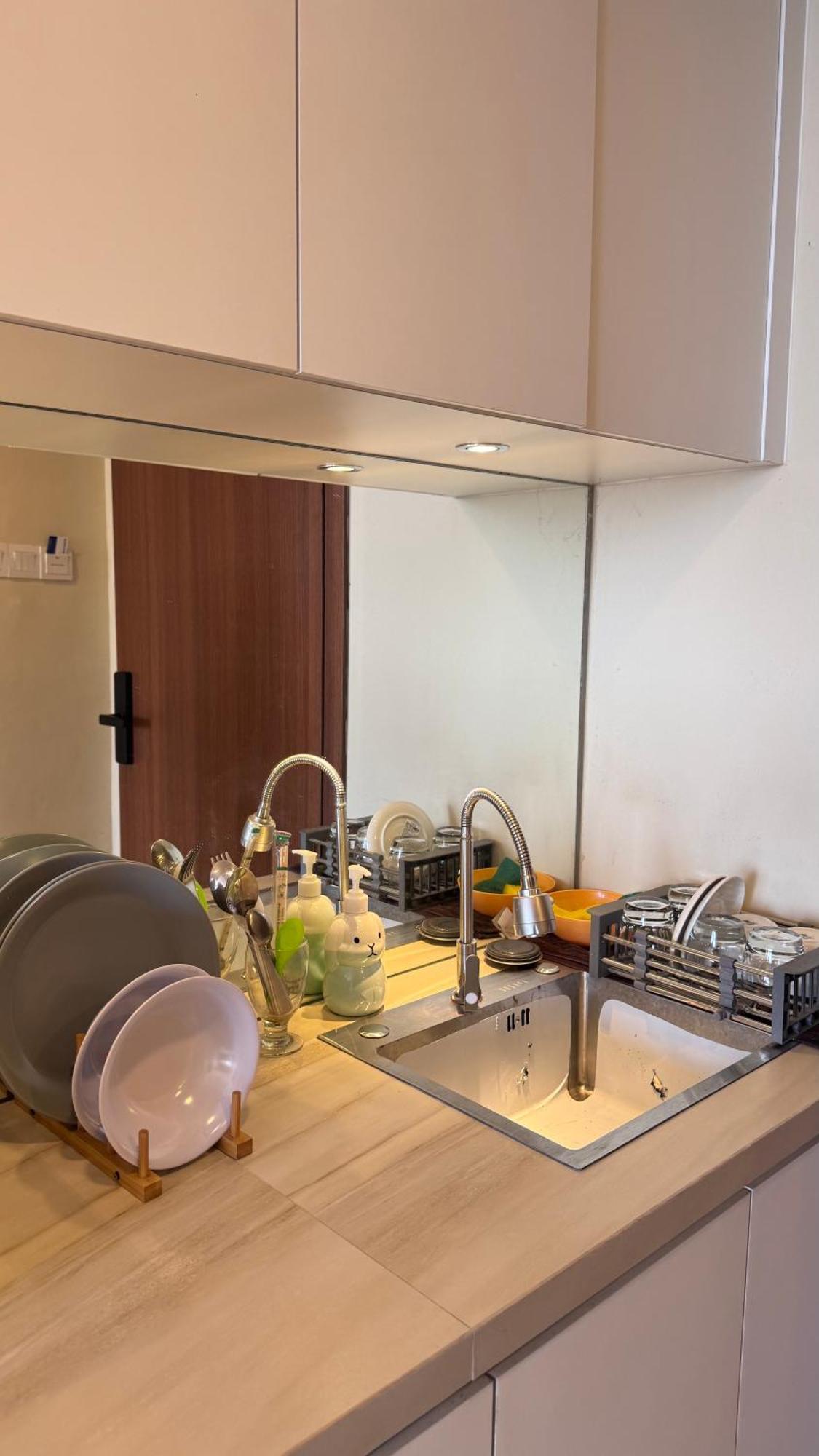 Nagoya Thamrin Apartment High Floor With View Kültér fotó